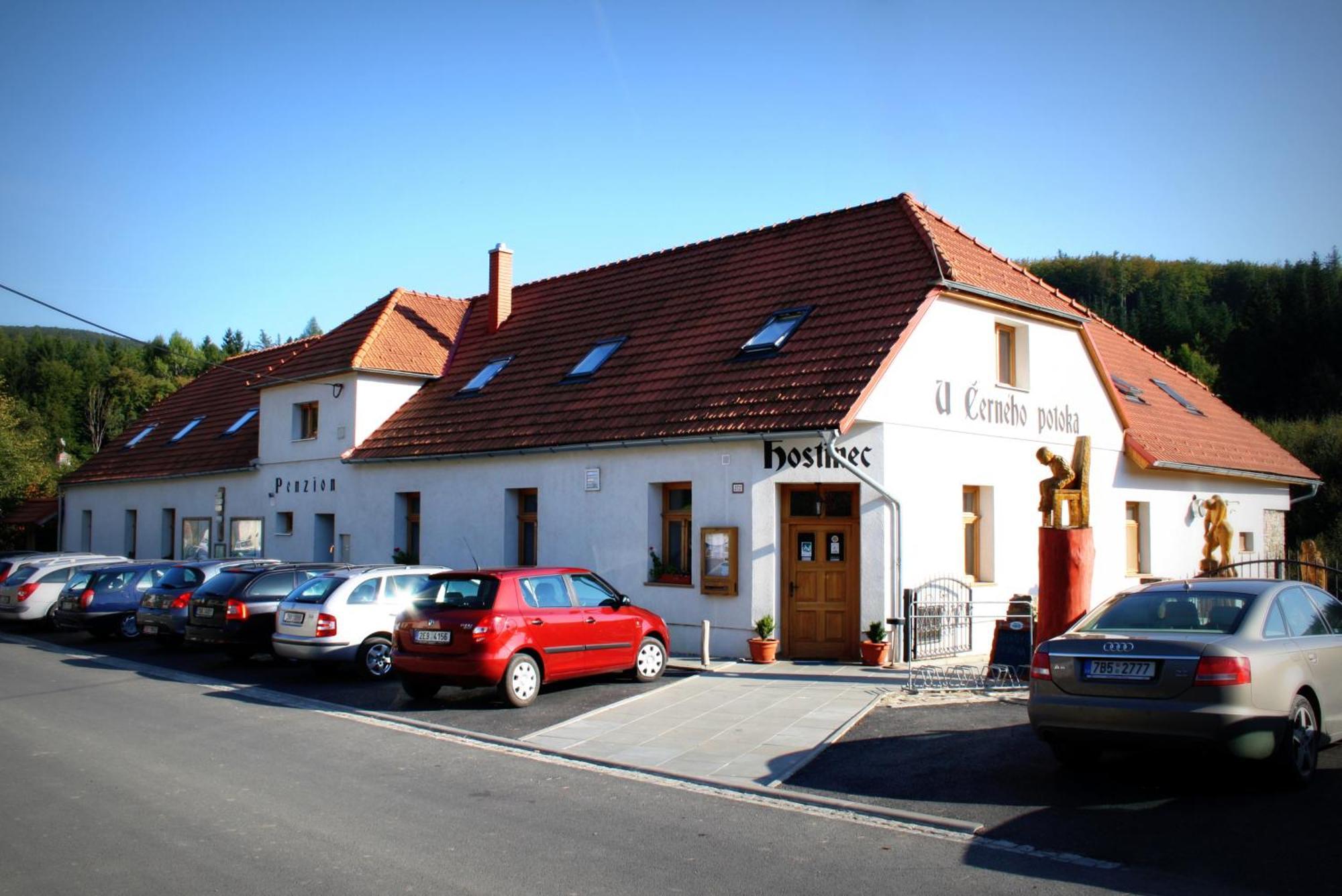 Penzion U Cerneho Potoka Nová Lhota Екстериор снимка